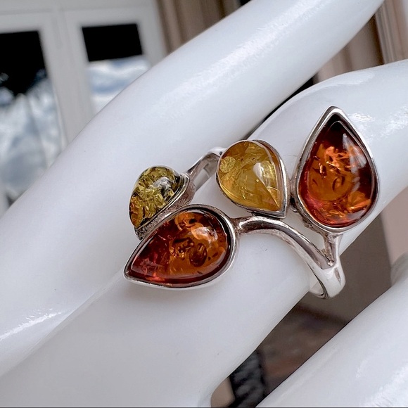 Multicolor Baltic Amber Sterling Silver Ring - Picture 5 of 8